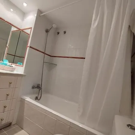 Peral 32 - Baix Amb Parquing * Llafranc