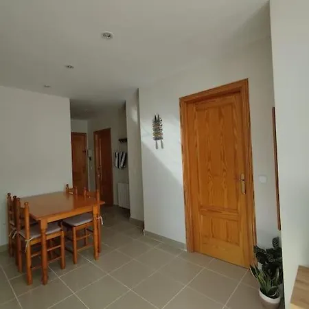 Peral 32 - Baix Amb Parquing Apartment *